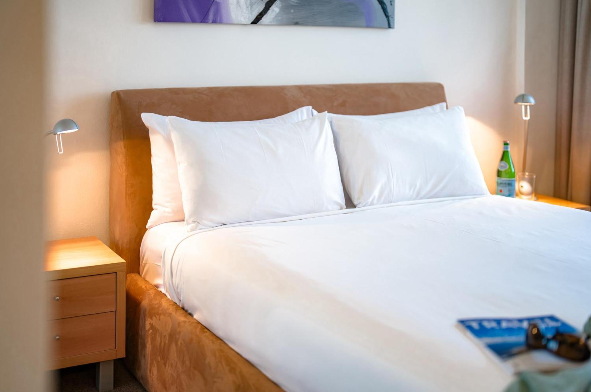 Park Regis Concierge Apartments Sydney Room photo