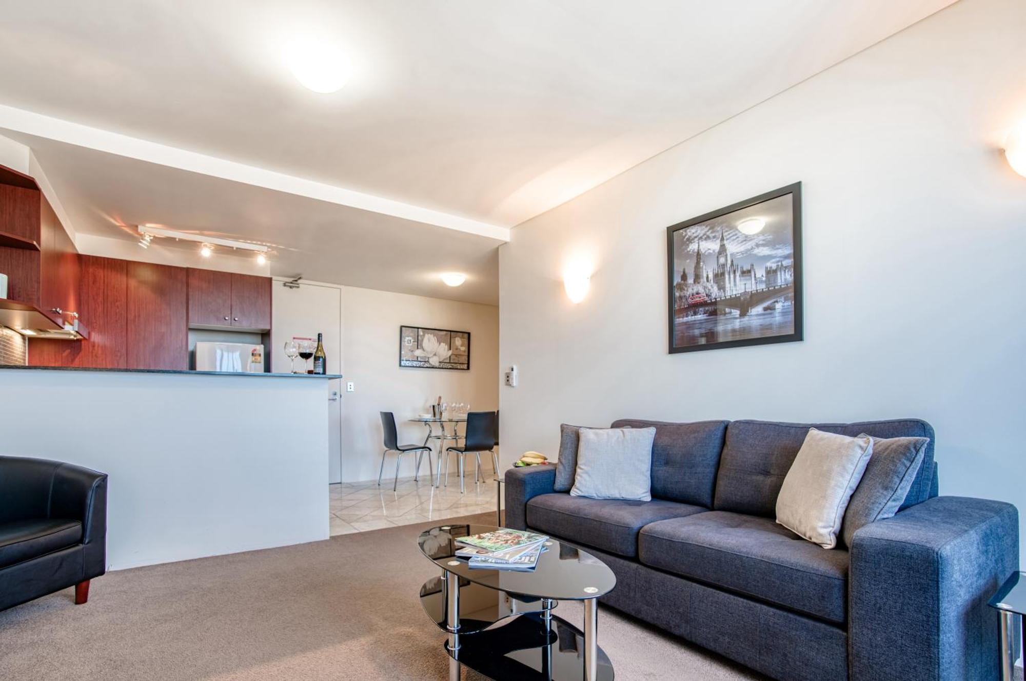Park Regis Concierge Apartments Sydney Room photo